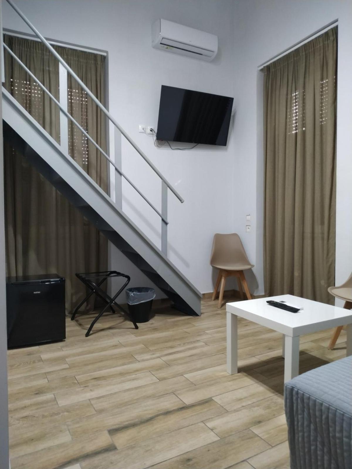 Hotel Kentrikon Chalkís Exteriér fotografie