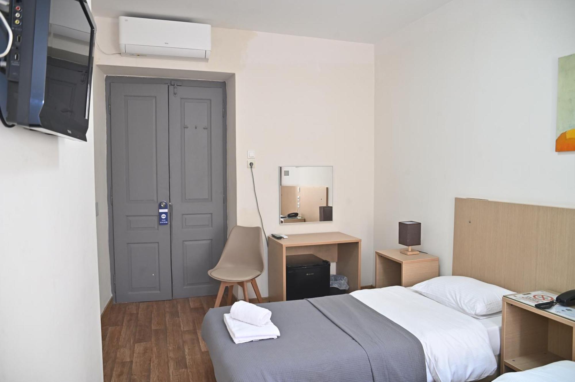 Hotel Kentrikon Chalkís Exteriér fotografie